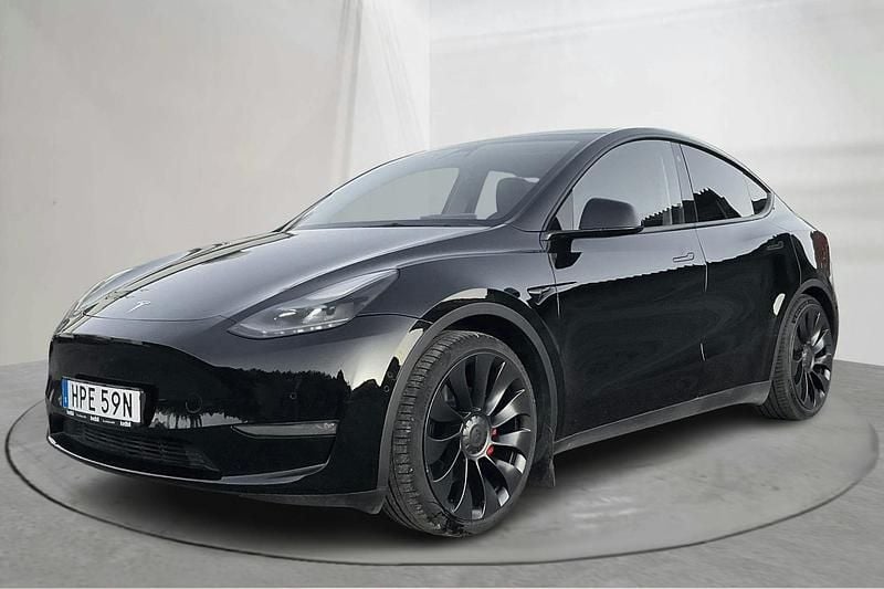 Svart Begagnad 2022 Tesla Model Y Performance SUV | 380 000 kr (Superpris) - Bild 1/4