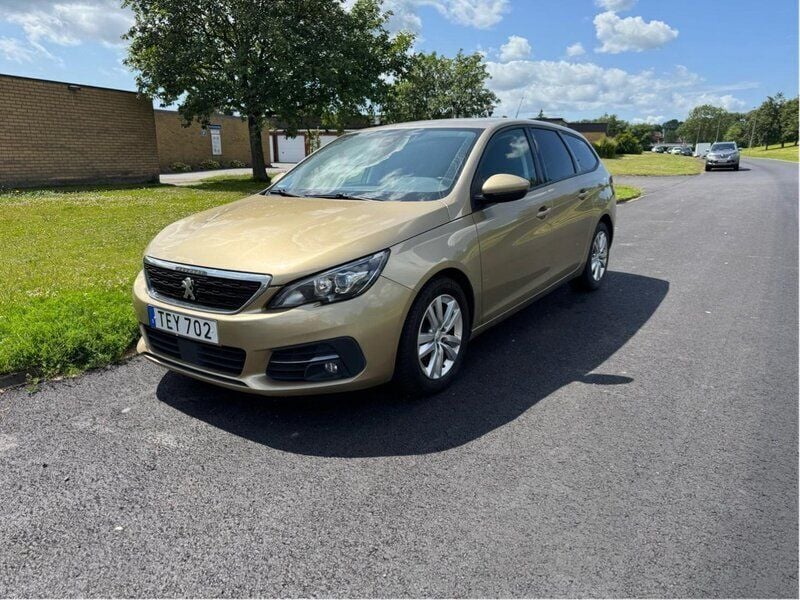 Begagnad 2018 Peugeot 308 Kombi | 119 000 kr (Marknadspris) - Bild 1/4