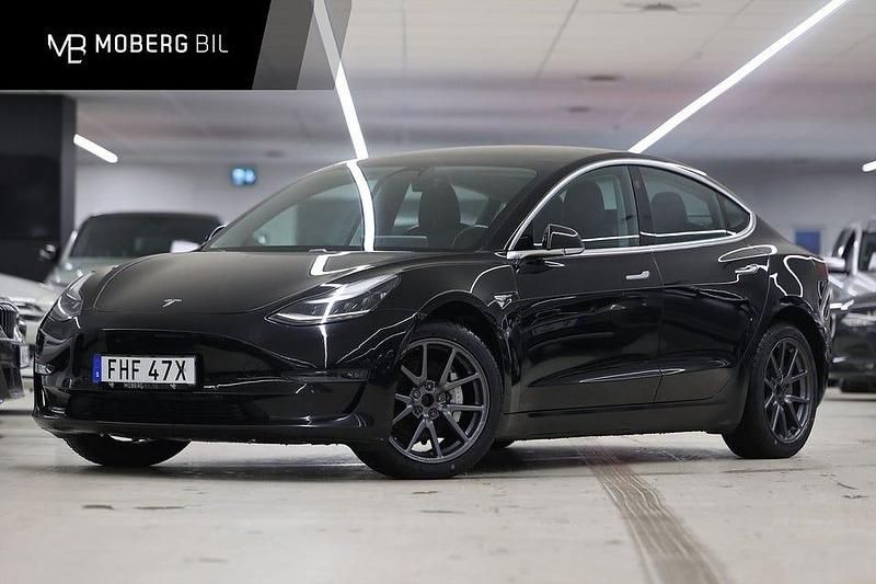 Begagnad Tesla Model 3 Long Range AWD 366 kW (498 HK) 2019 Svart Sedan