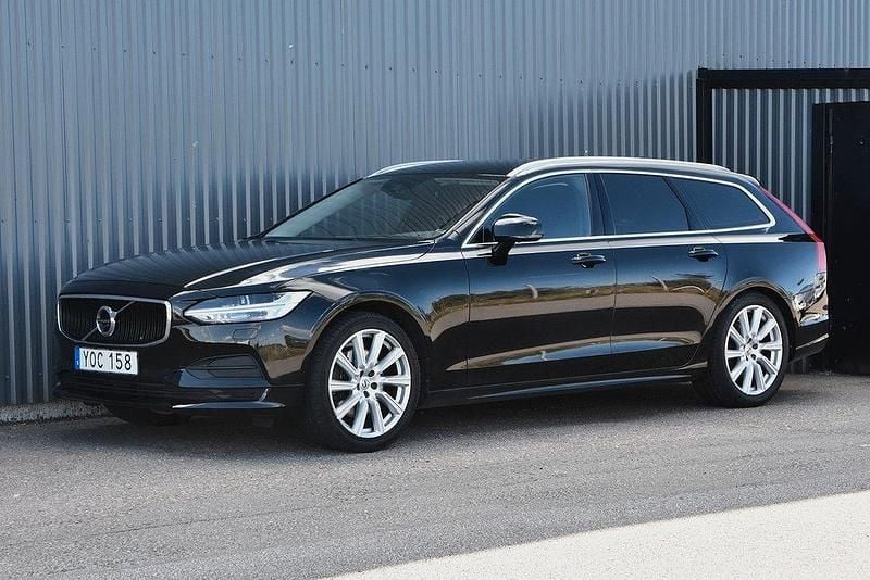 Svart Begagnad 2018 Volvo V90 Kombi | 219 900 kr (Marknadspris) - Bild 1/4