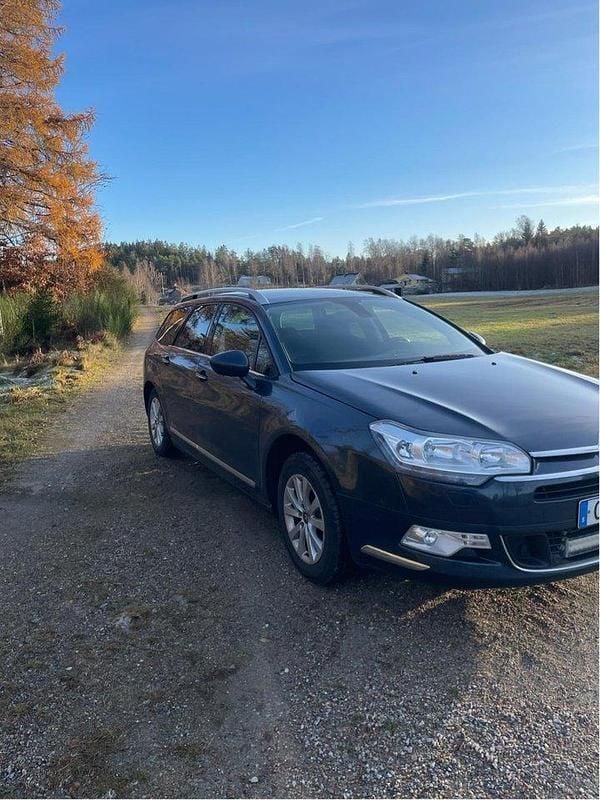 Blå Begagnad 2014 Citroën C5 Kombi | 55 000 kr (Marknadspris) - Bild 1/4