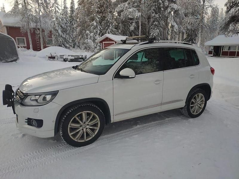 Begagnad 2016 VW Tiguan SUV | 130 000 kr (Superpris) - Bild 1/4
