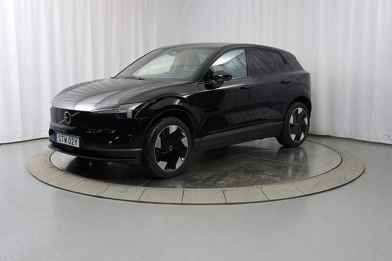 Ny Volvo EX30 Single Motor Extended Range 200 kW (272 HK) 2026 Svart SUV