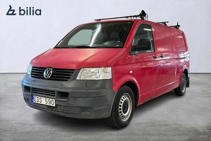 Röd Begagnad 2007 VW T5 Van | 43 625 kr (Superpris) - Bild 1/4