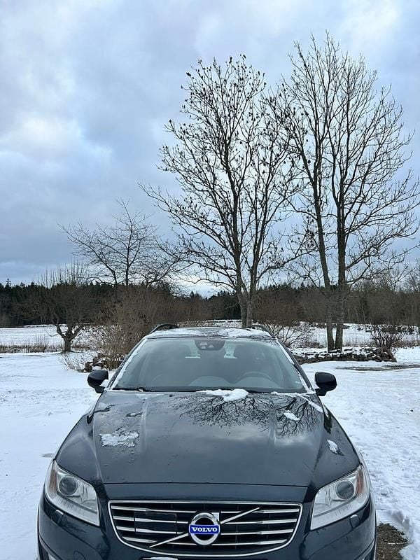 Begagnad 2015 Volvo V70 Kombi | 110 000 kr (Marknadspris) - Bild 1/4