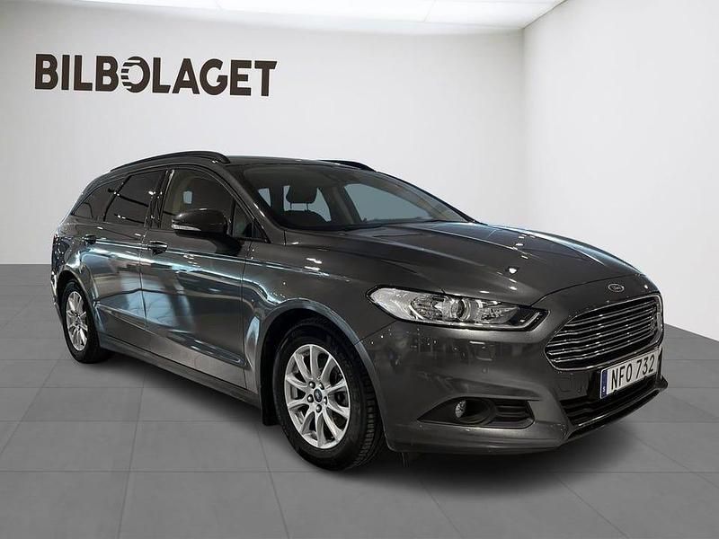 Begagnad Ford Mondeo Trend 150 HK (110 kW) 2016 Grå Kombi