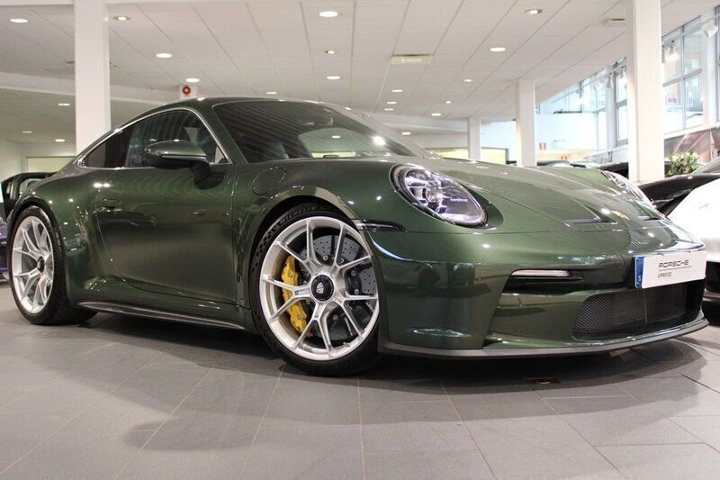 Begagnad 2024 Porsche 911 GT3 Sportkupé | 2 495 000 kr (Dyr) - Bild 1/4