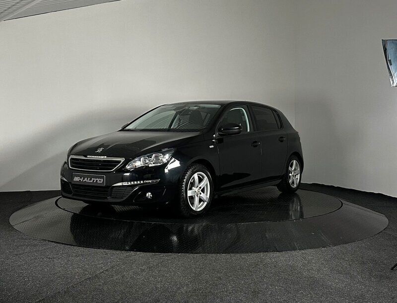 Svart Begagnad 2016 Peugeot 308 Active Halvkombi | 124 900 kr (Lite dyr) - Bild 1/4