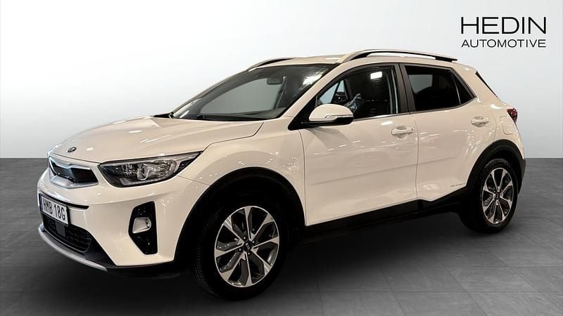 Vit (white) Begagnad 2019 Kia Stonic Advance SUV | 159 900 kr (Marknadspris) - Bild 1/4