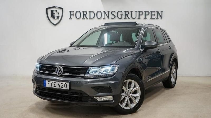Silver Begagnad 2016 VW Tiguan Executive SUV | 224 800 kr - Bild 1/4