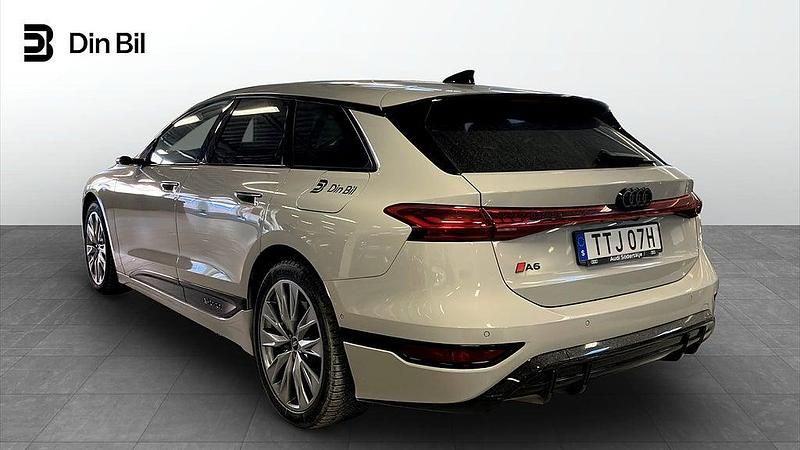 Begagnad Audi A6 e-tron S-Line 280 kW (381 HK) 2024 Ljusbrun Kombi