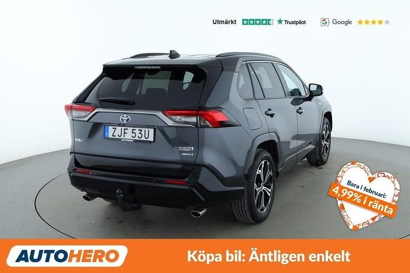 Begagnad Toyota RAV4 310 HK (228 kW) 2023 Grå SUV