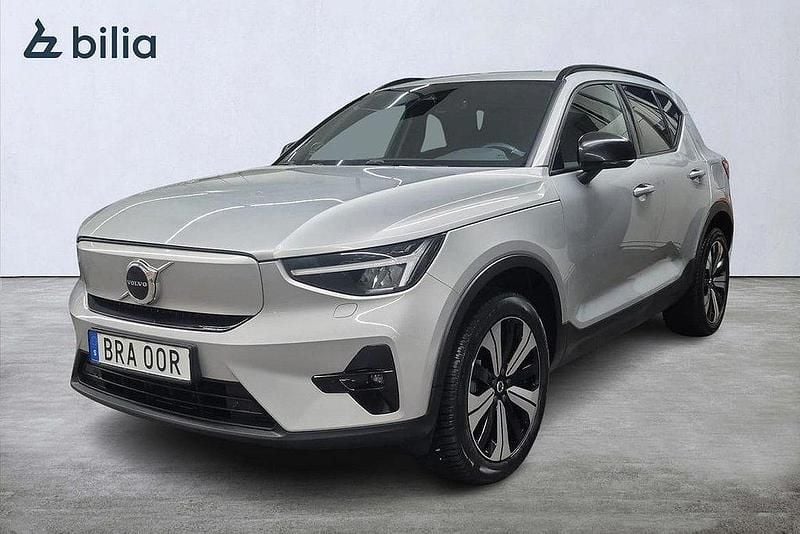 Silver Begagnad 2022 Volvo XC40 Plus SUV | 359 000 kr - Bild 1/3