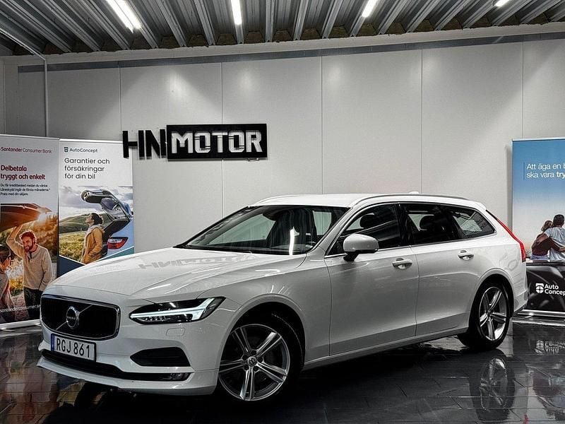 Vit Begagnad 2017 Volvo V90 Momentum Kombi | 164 900 kr (Marknadspris) - Bild 1/4