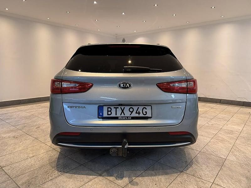 Begagnad Kia Optima Advance 154 HK (113 kW) 2019 Grå Kombi