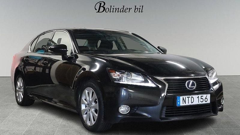 Svart Begagnad 2014 Lexus GS300h Sedan | 198 900 kr - Bild 1/4