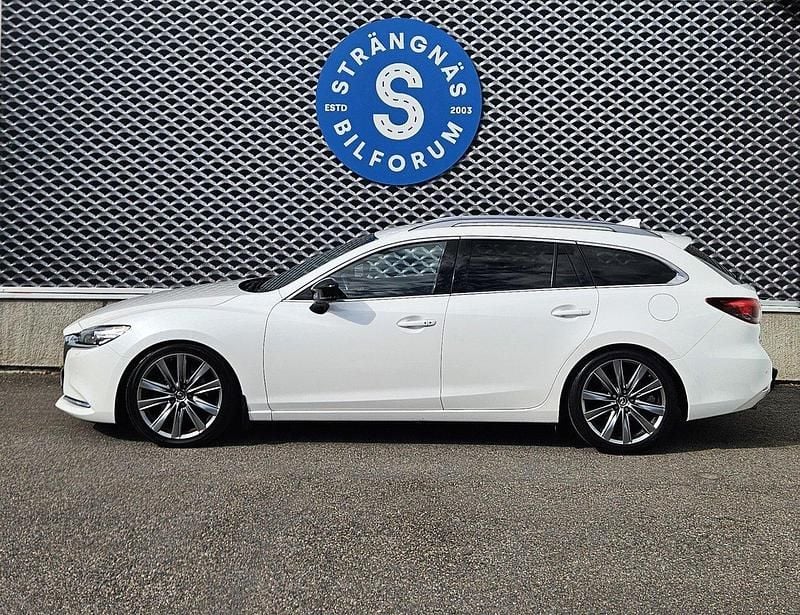 Vit Begagnad 2019 Mazda 6 Signature Kombi | 212 000 kr (Lite dyr) - Bild 1/4