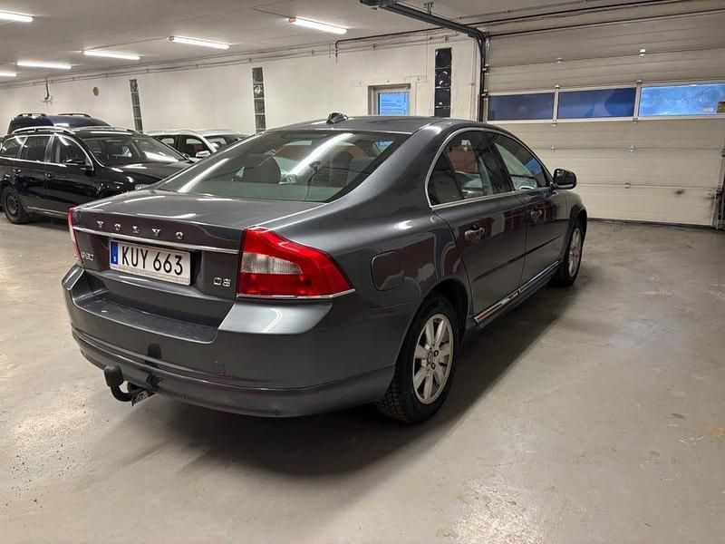 Begagnad Volvo S80 Momentum 163 HK (119 kW) 2012 Grå Sedan