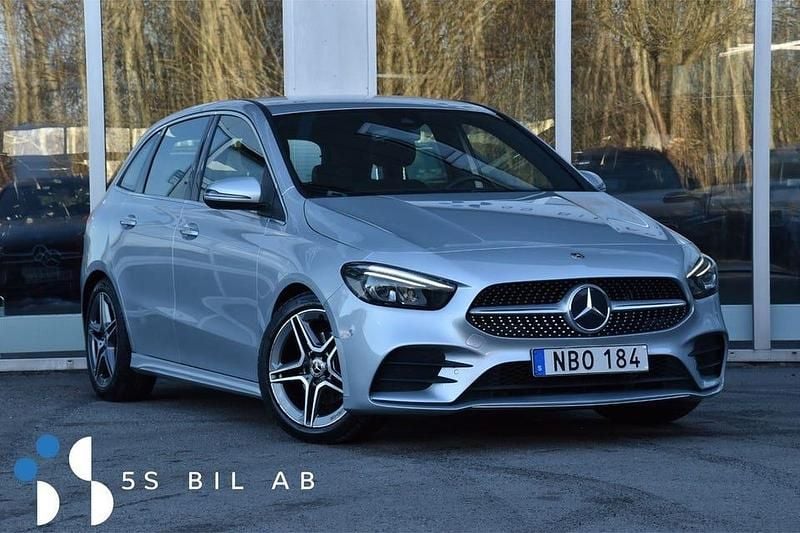 Silver Begagnad 2018 Mercedes B180 AMG Minibuss | 229 900 kr (Dyr) - Bild 1/2