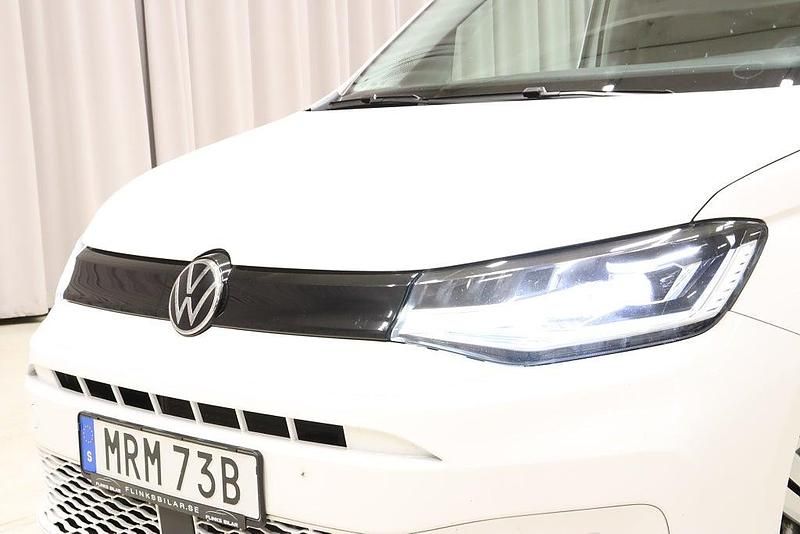 Begagnad VW Caddy 122 HK (89 kW) 2021 Vit Minibuss