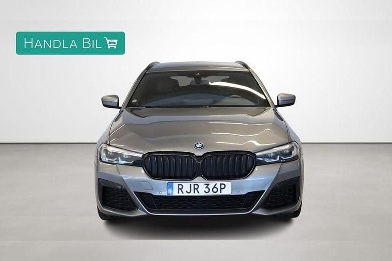Begagnad BMW 530 M Sport 292 HK (214 kW) 2022 Blå Kombi