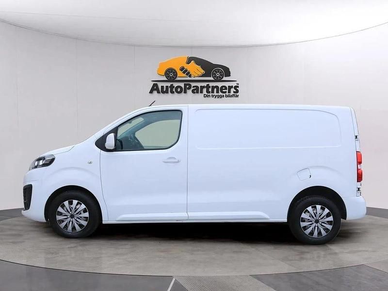 Begagnad Citroën Jumpy 123 HK (90 kW) 2016 Vit Minibuss