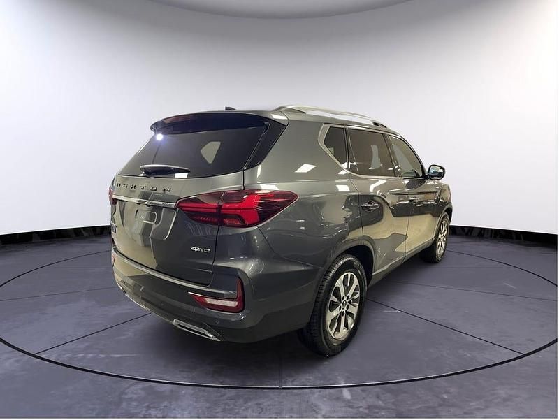Begagnad Ssangyong (KGM) Rexton 203 HK (149 kW) 2024 Grå metallic SUV