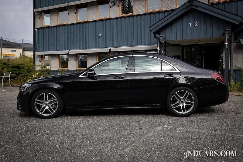 Begagnad Mercedes S450 AMG 368 HK (270 kW) 2019 Svart Sedan