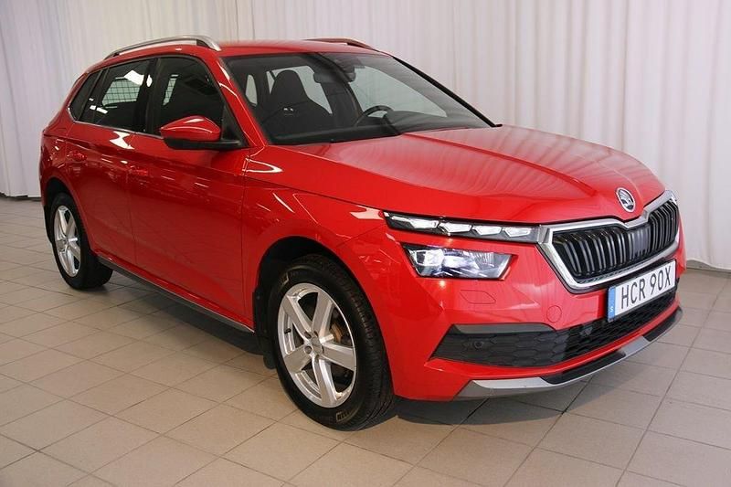 Röd Begagnad 2020 Skoda Kamiq Style SUV | 205 000 kr (Marknadspris) - Bild 1/4
