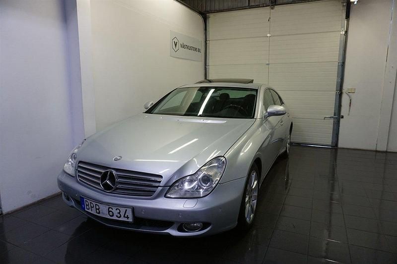 Silver Begagnad 2005 Mercedes CLS350 Sportkupé | 79 900 kr (Marknadspris) - Bild 1/4