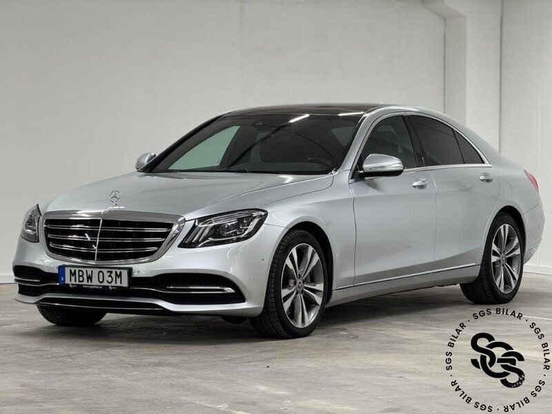 Ljusgrå Begagnad 2017 Mercedes S350 Sedan | 499 900 kr (Superpris) - Bild 1/4