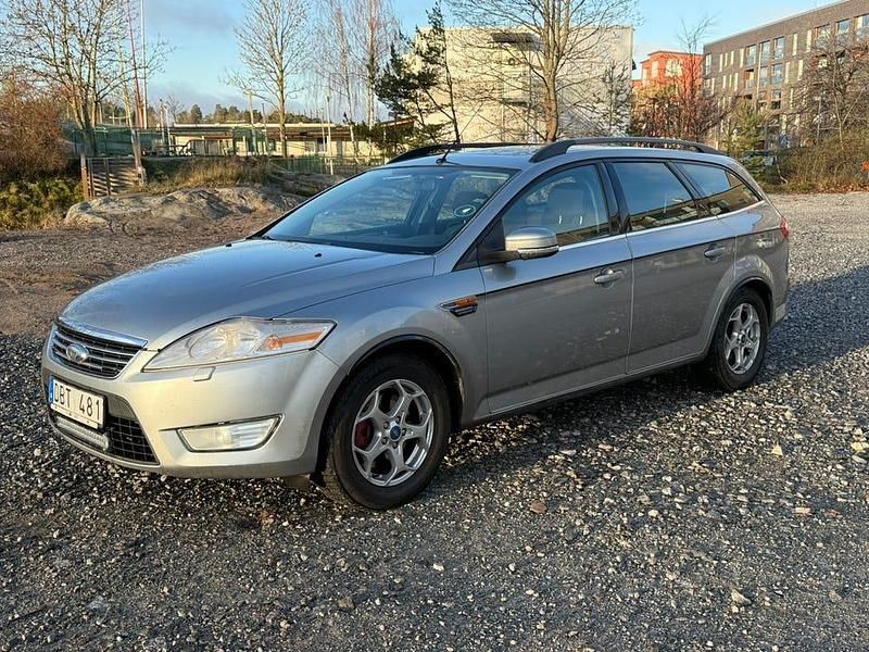 Begagnad 2010 Ford Mondeo Kombi | 38 999 kr (Lite dyr) - Bild 1/4