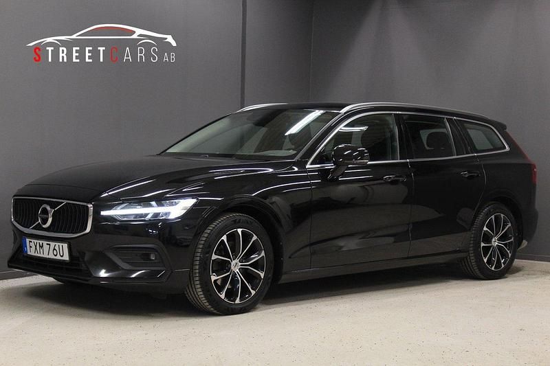 Svart Begagnad 2019 Volvo V60 Momentum Kombi | 229 900 kr (Bra pris) - Bild 1/4