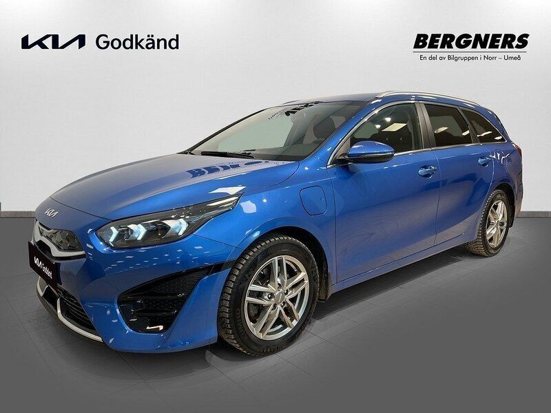 Blå Begagnad 2022 Kia Ceed Sportswagon Advance Kombi | 259 900 kr (Marknadspris) - Bild 1/4