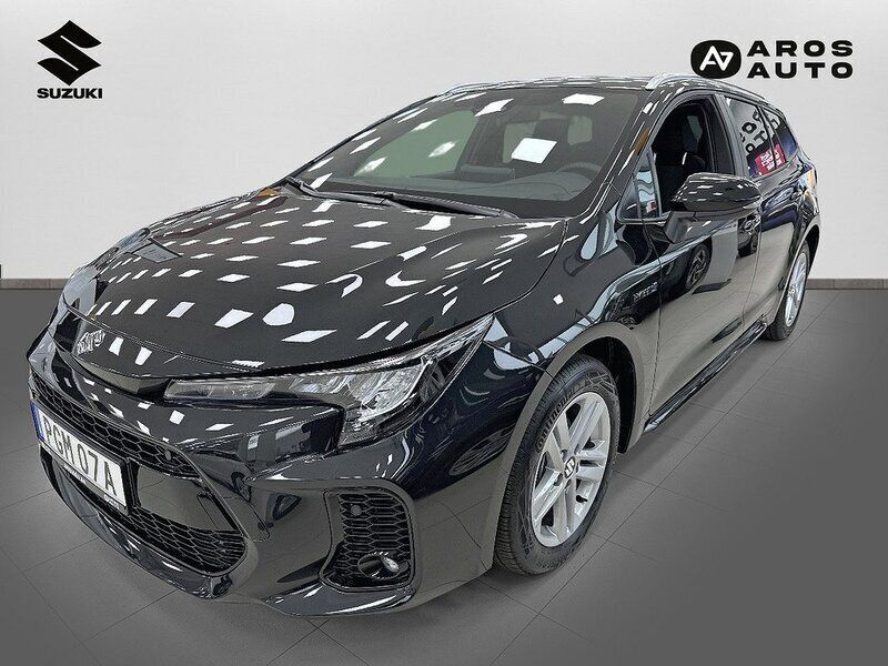 Begagnad 2024 Suzuki Swace Kombi | 319 900 kr (Marknadspris) - Bild 1/4