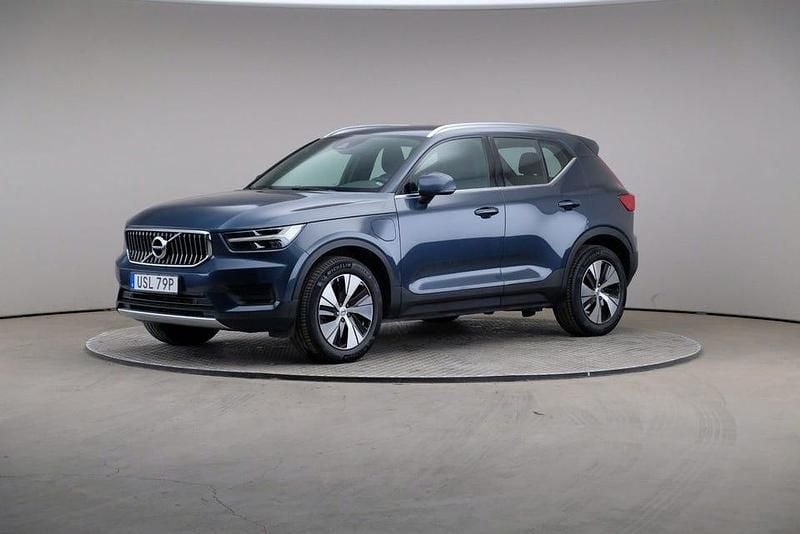 Blå Begagnad 2022 Volvo XC40 Inscription SUV | 349 000 kr (Marknadspris) - Bild 1/4