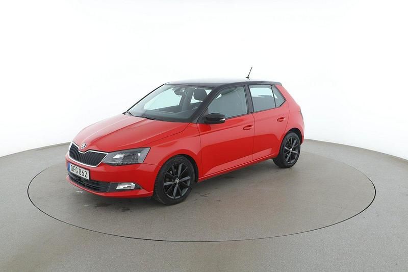 Röd Begagnad 2017 Skoda Fabia Halvkombi | 89 000 kr (Marknadspris) - Bild 1/4