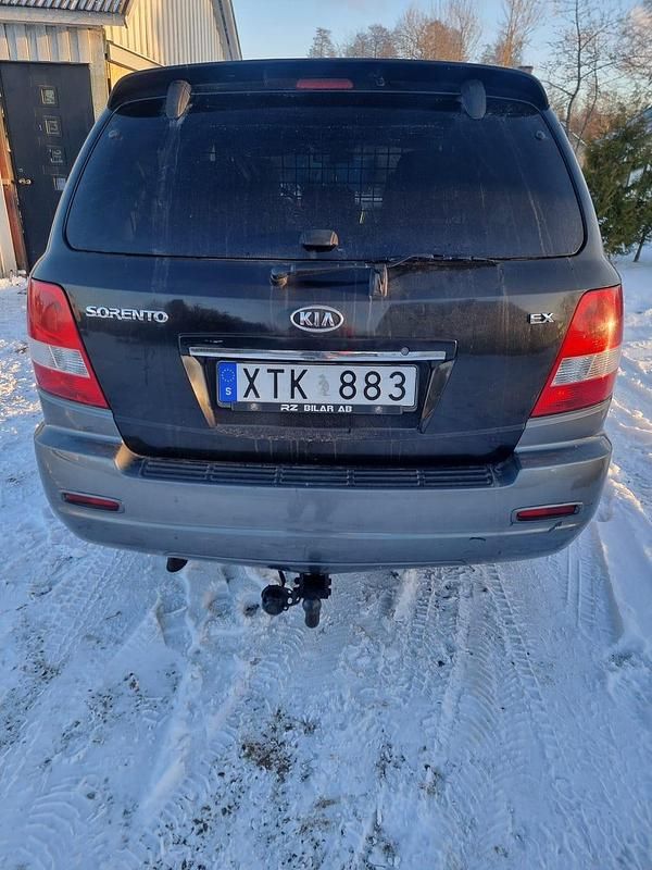 Begagnad Kia Sorento 139 HK (102 kW) 2006 Svart SUV