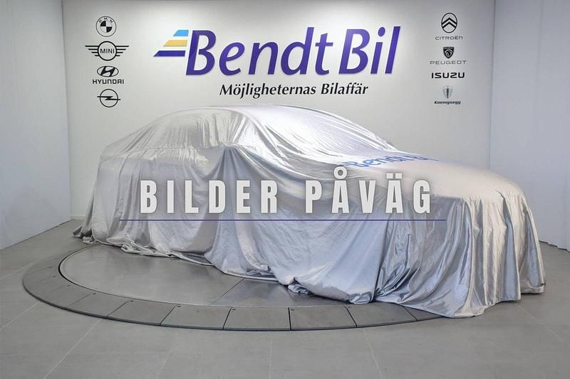 Röd Begagnad 2019 Renault Clio V Intens Halvkombi | 144 500 kr (Marknadspris) - Bild 1/1