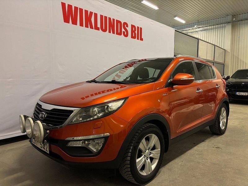 Orange Begagnad 2011 Kia Sportage EX SUV | 99 900 kr (Marknadspris) - Bild 1/4