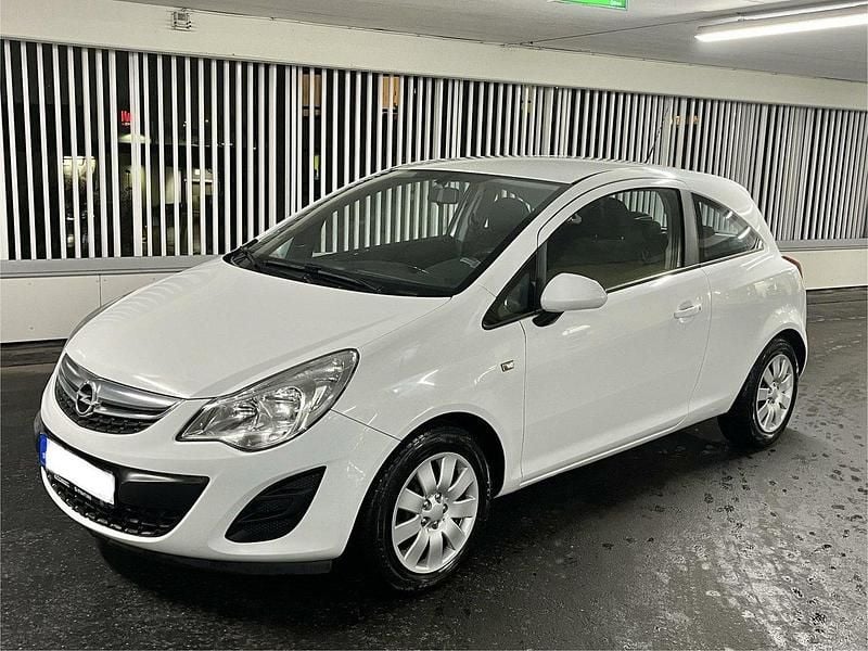 Vit Begagnad 2013 Opel Corsa Enjoy Halvkombi | 31 000 kr - Bild 1/4