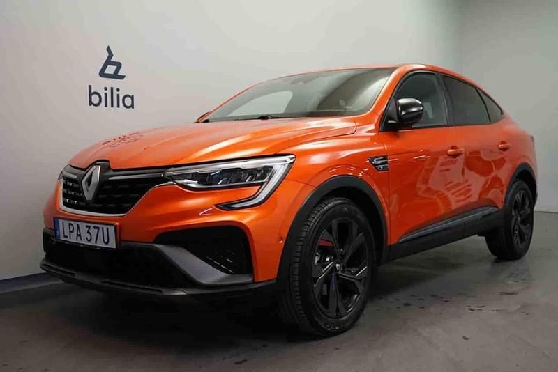 Orange Begagnad 2023 Renault Arkana SUV | 239 500 kr (Marknadspris) - Bild 1/1
