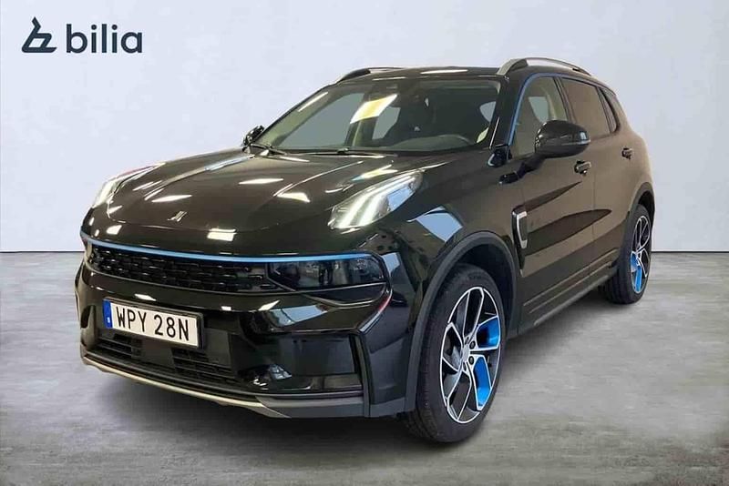 Svart Begagnad 2021 Lynk & Co 01 SUV | 259 900 kr (Marknadspris) - Bild 1/1