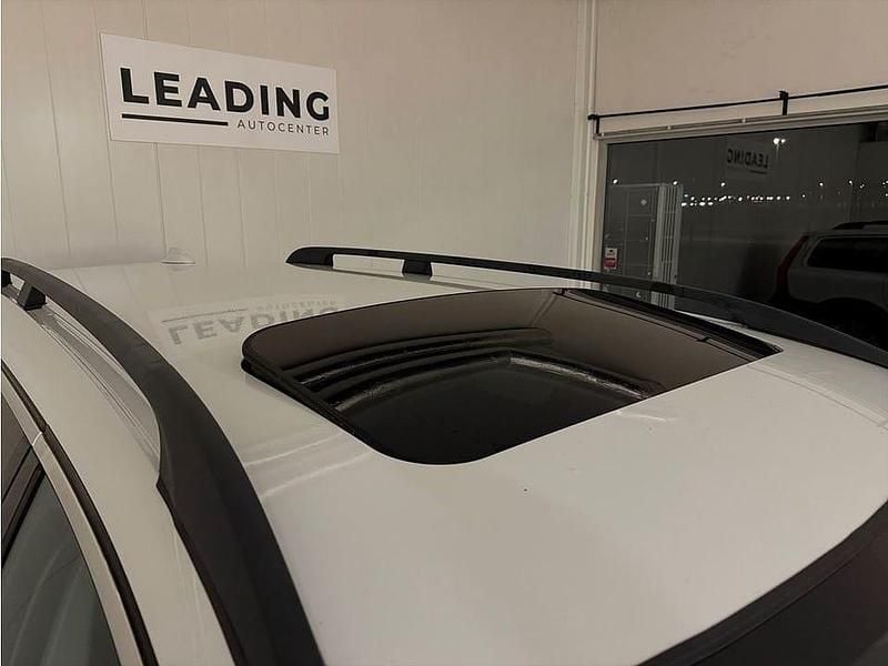 Begagnad Volvo XC70 163 HK (119 kW) 2013 Vit Kombi