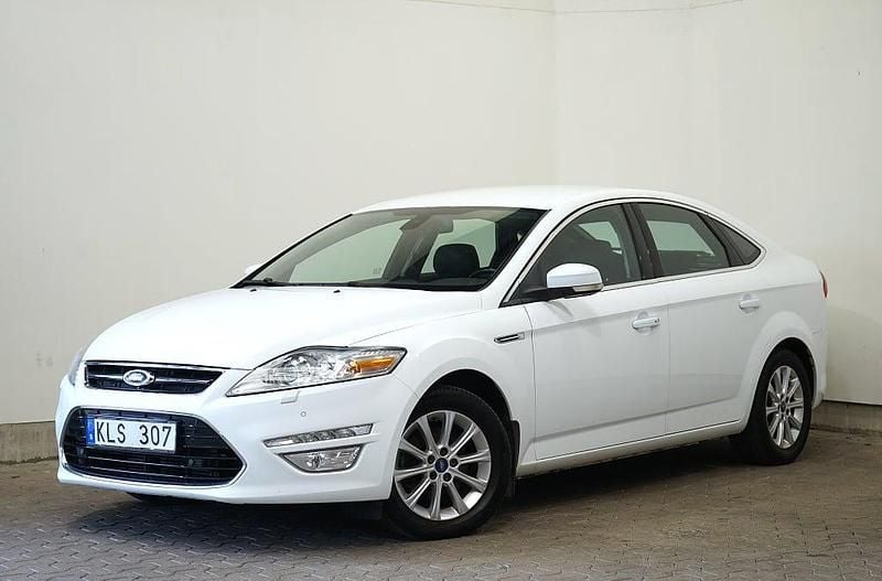 Begagnad Ford Mondeo Business Edition 116 HK (85 kW) 2012 Vit Halvkombi