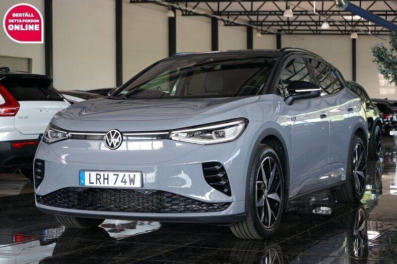 Grå Begagnad 2023 VW ID.4 GTX SUV | 394 500 kr (Superpris) - Bild 1/4