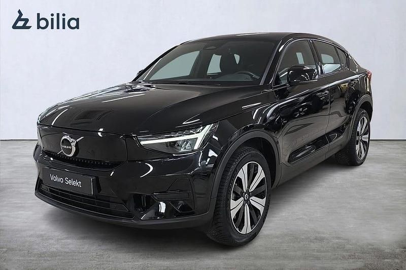 Svart Begagnad 2022 Volvo C40 Core SUV | 339 000 kr (Marknadspris) - Bild 1/4
