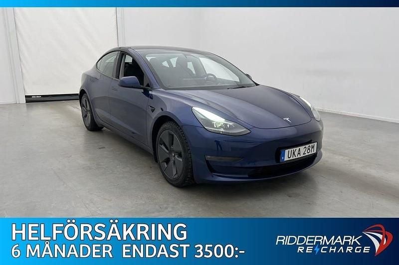 Blå Begagnad 2021 Tesla Model 3 Long Range AWD Sedan | 289 700 kr (Bra pris) - Bild 1/3