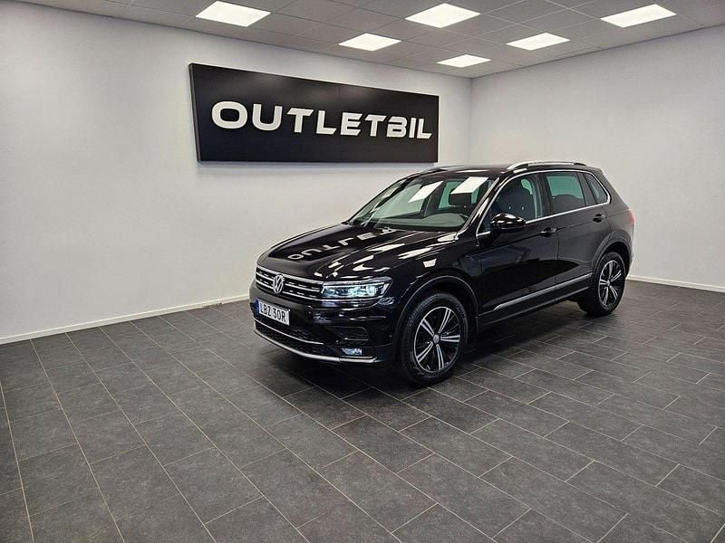 Svart Begagnad 2019 VW Tiguan GT SUV | 239 000 kr (Bra pris) - Bild 1/4
