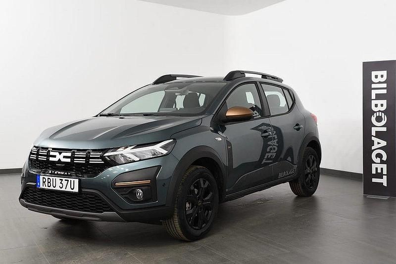 Grön Ny 2025 Dacia Sandero Extreme Halvkombi | 255 200 kr (Dyr) - Bild 1/4